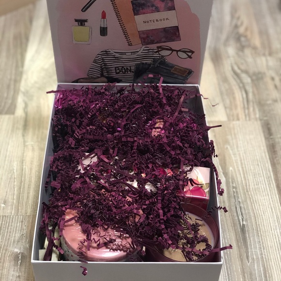 Gift box - Picture 4 of 4